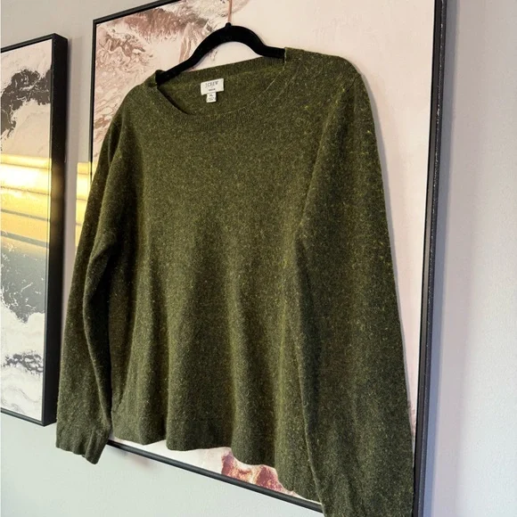 J. Crew Teddie Olive Green Crewneck Sweater Size XL - Picture 2 of 7